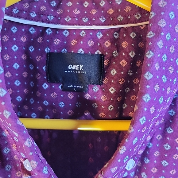 obey worldwide Button Shirt Men Size L - Picture 2 of 4